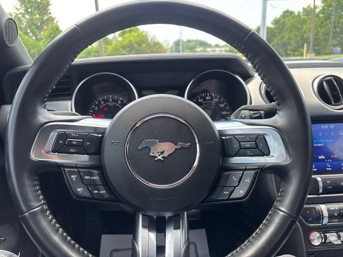 Used 2022 Ford Mustang Premium RWD image 15