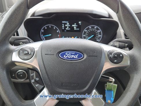 Used 2019 Ford Transit Connect XL image 18