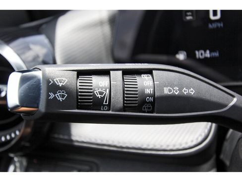 Used 2026 Chevrolet Equinox LT FWD image 17