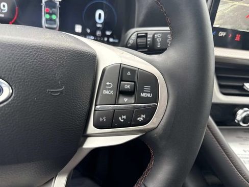 New 2026 Ford Explorer Active w/ Active Comfort Package image 15