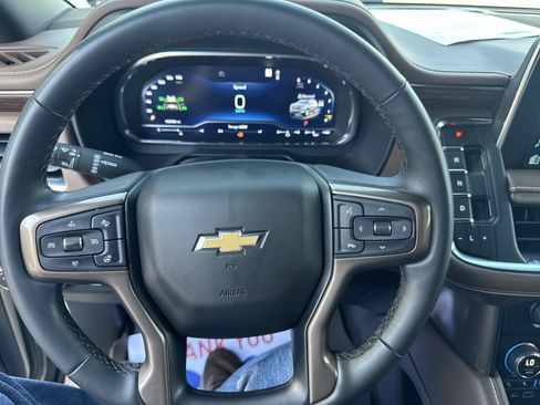 Used 2023 Chevrolet Suburban High Country AWD/4WD image 33