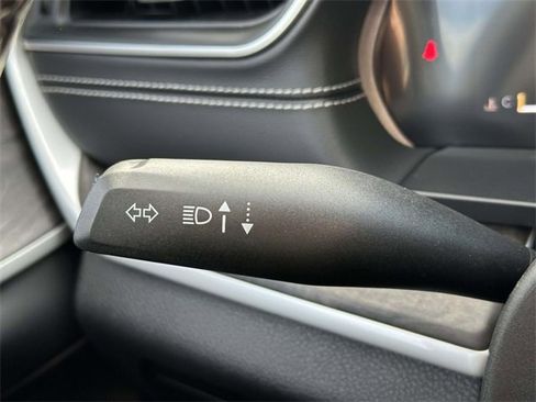 Certified 2023 Jeep Grand Cherokee Limited w/ Black Appearance Package image 44