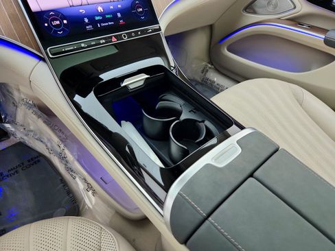 Certified 2022 Mercedes-Benz EQS 450+ Sedan image 22
