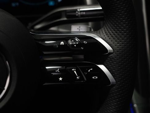 New 2026 Mercedes-Benz GLC 300 GLC 300 image 20