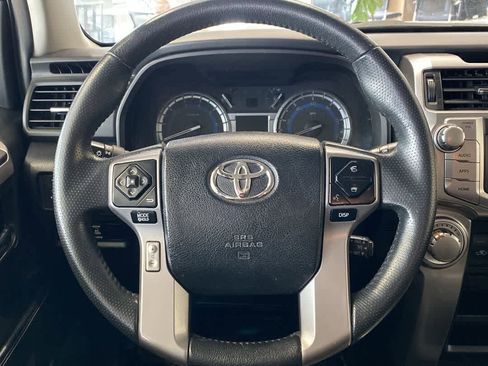 Used 2019 Toyota 4Runner SR5 Premium AWD/4WD image 17