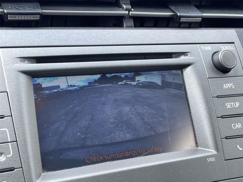 Used 2012 Toyota Prius Three FWD image 24