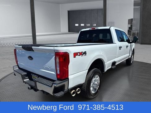 Used 2023 Ford F350 XLT w/ FX4 Off-Road Package AWD/4WD image 5