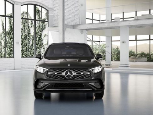 Certified 2025 Mercedes-Benz GLC 300 4MATIC image 7