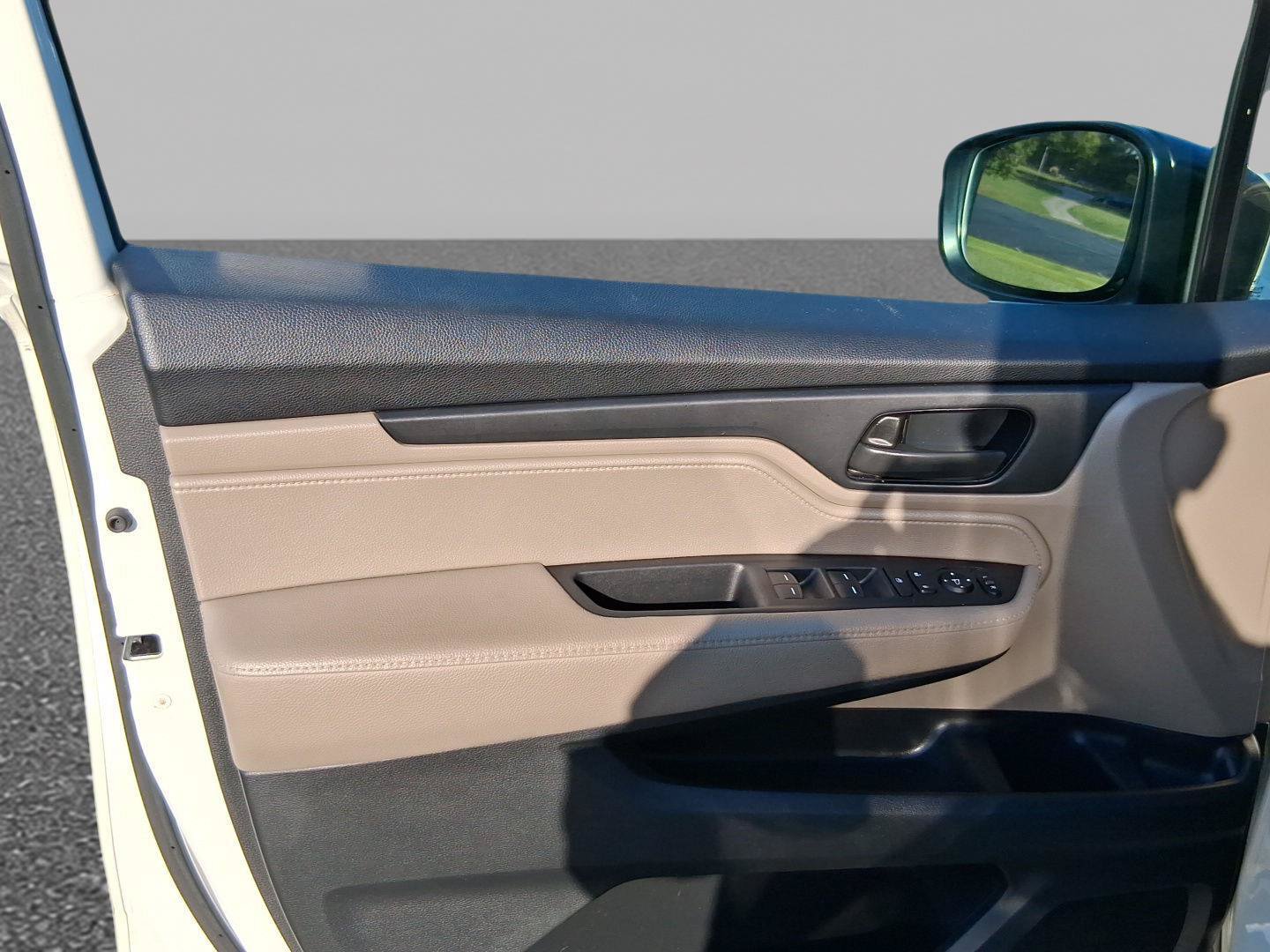 Used 2019 Honda Odyssey EX image 11