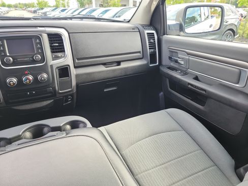 Used 2024 RAM 1500 Classic SLT RWD image 20