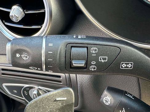 Certified 2022 Mercedes-Benz GLC 300 4MATIC image 24