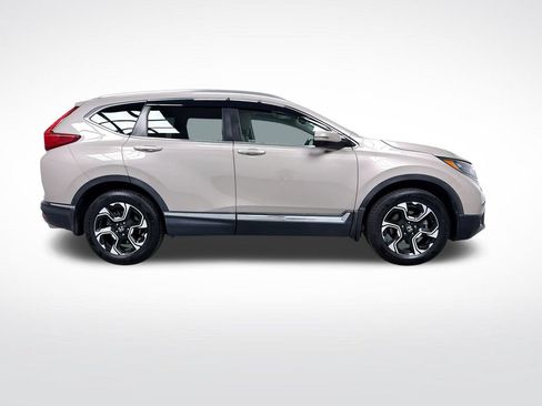 Used 2018 Honda CR-V Touring image 10