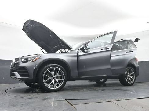 Used 2021 Mercedes-Benz GLC 300 4MATIC image 45