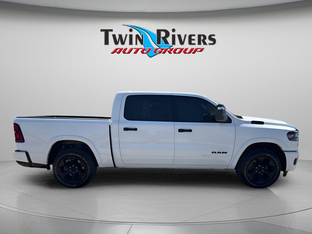 Used 2025 RAM 1500 Big Horn AWD/4WD image 5