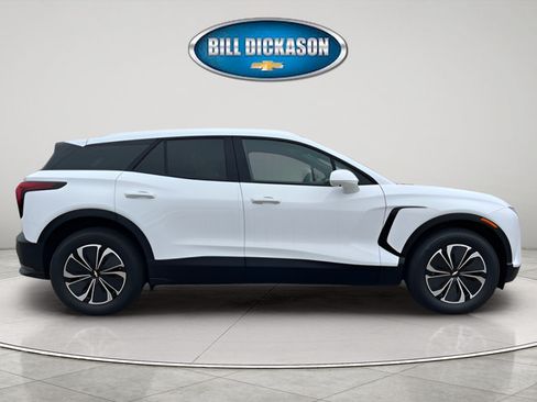New 2025 Chevrolet Blazer EV LT AWD/4WD image 12