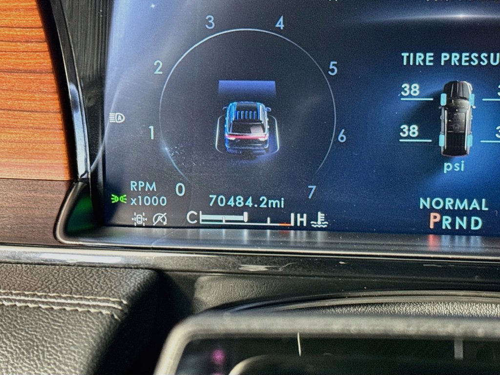 Used 2022 Lincoln Navigator Reserve RWD image 12