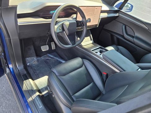 Used 2022 Tesla Model X Plaid AWD/4WD image 17