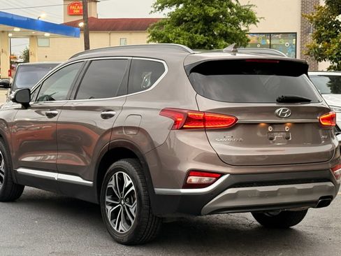 Used 2019 Hyundai Santa Fe FWD image 5