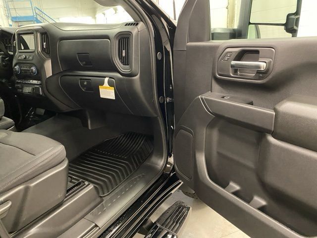 New 2026 Chevrolet Silverado 2500 Custom w/ Custom Value Package AWD/4WD image 20