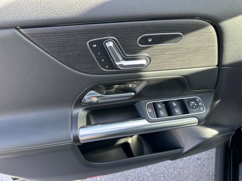 Certified 2026 Mercedes-Benz GLA 250 4MATIC image 15