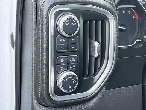 Used 2021 GMC Sierra 1500 Elevation w/ LPO, Elevation Black Package AWD/4WD image 27