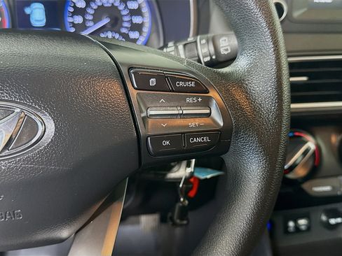 Used 2019 Hyundai Kona SE image 15