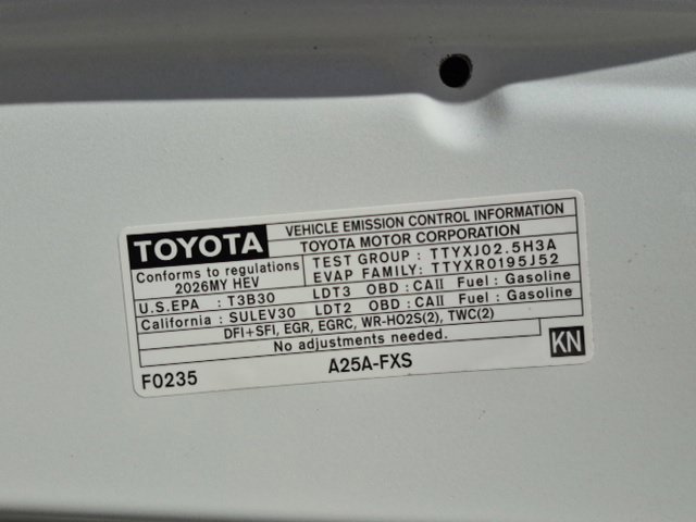 Used 2026 Toyota Sienna LE FWD image 26