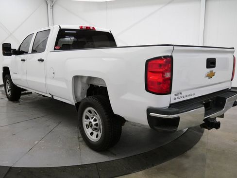 Used 2019 Chevrolet Silverado 3500 W/T image 5