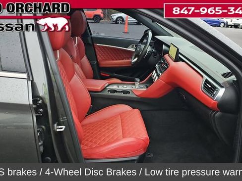 Used 2023 Genesis G70 3.3T w/ Sport Prestige Package image 9