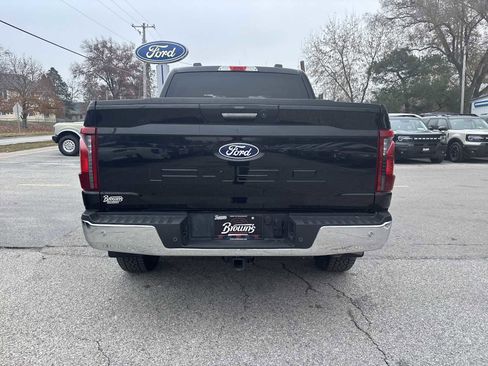 Used 2024 Ford F150 XLT w/ Tow/Haul Package image 7