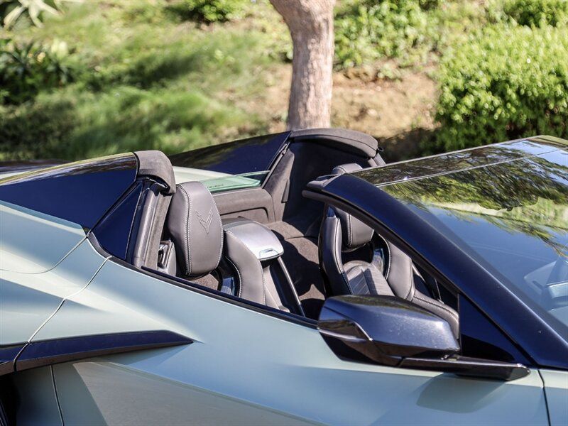 Used 2024 Chevrolet Corvette Z06 RWD image 37