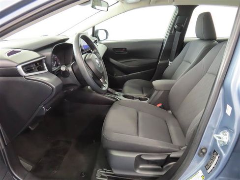 Used 2024 Toyota Corolla LE FWD image 17