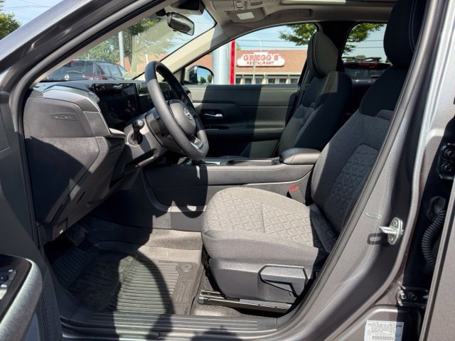 Certified 2026 Nissan Kicks SV w/ SV Premium Package AWD/4WD image 16