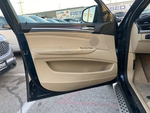 Used 2014 BMW X6 xDrive35i image 13