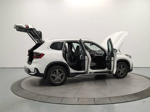 Used 2024 BMW X1 xDrive28i w/ Convenience Package AWD/4WD image 16