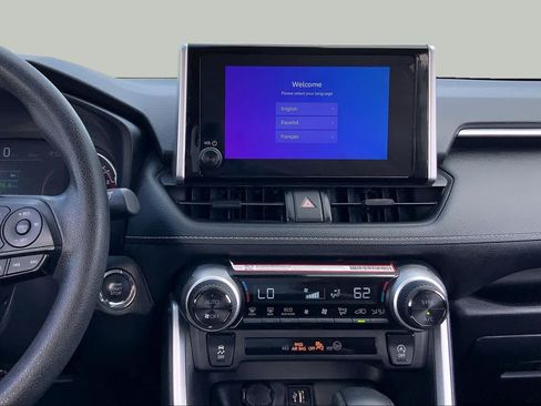 Certified 2025 Toyota RAV4 XLE FWD image 7