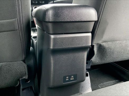 Used 2025 Mitsubishi Outlander Sport LE image 34