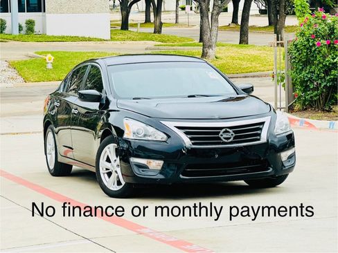 Used 2013 Nissan Altima 2.5 SV image 1