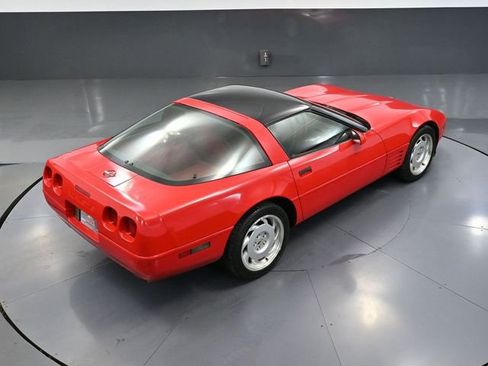 Used 1992 Chevrolet Corvette Coupe RWD image 42