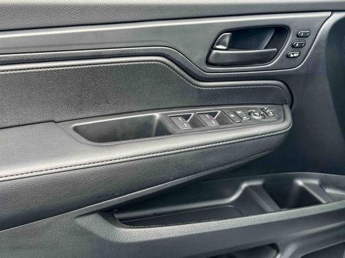New 2026 Honda Odyssey EX-L image 14