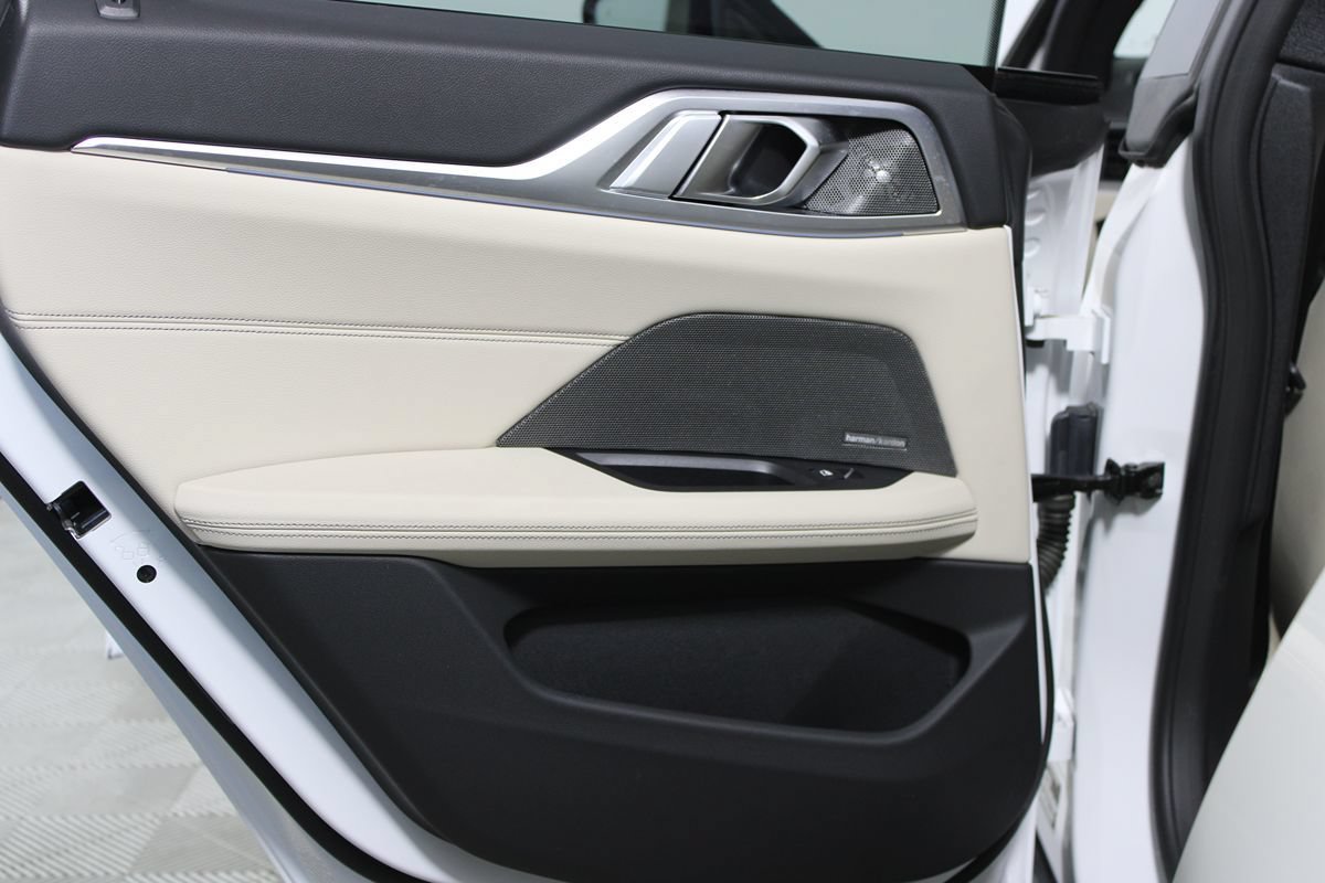 Used 2024 BMW i4 eDrive40 w/ M Sport Package RWD image 22