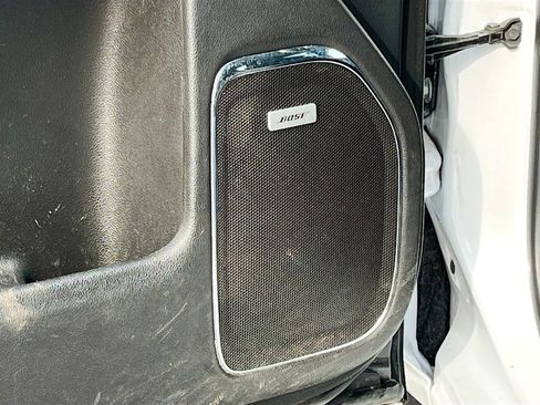 Used 2018 GMC Sierra 2500 Denali w/ Duramax Plus Package AWD/4WD image 19