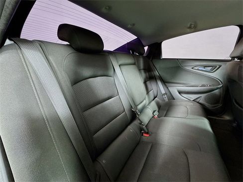 Used 2020 Chevrolet Malibu LT image 27