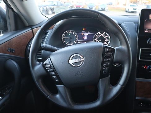 Used 2022 Nissan Armada SL image 26
