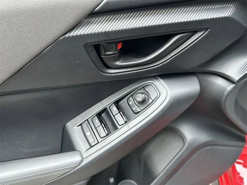 Certified 2025 Subaru Crosstrek 2.0i Premium image 16
