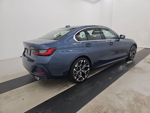 Used 2025 BMW 330i xDrive Sedan image 4