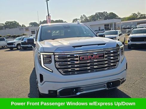 Used 2023 GMC Sierra 1500 Denali w/ Denali Reserve Package AWD/4WD image 16