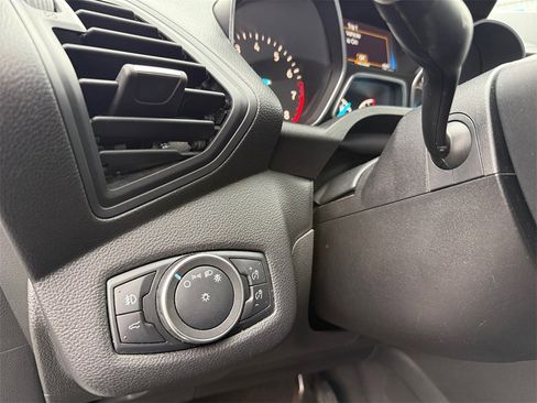 Certified 2019 Ford Escape SEL image 16