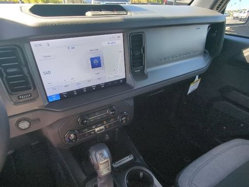New 2026 Ford Bronco Big Bend AWD/4WD image 14