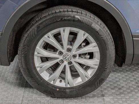 Used 2019 Volkswagen Tiguan S w/ Driver Assistance Package FWD image 35